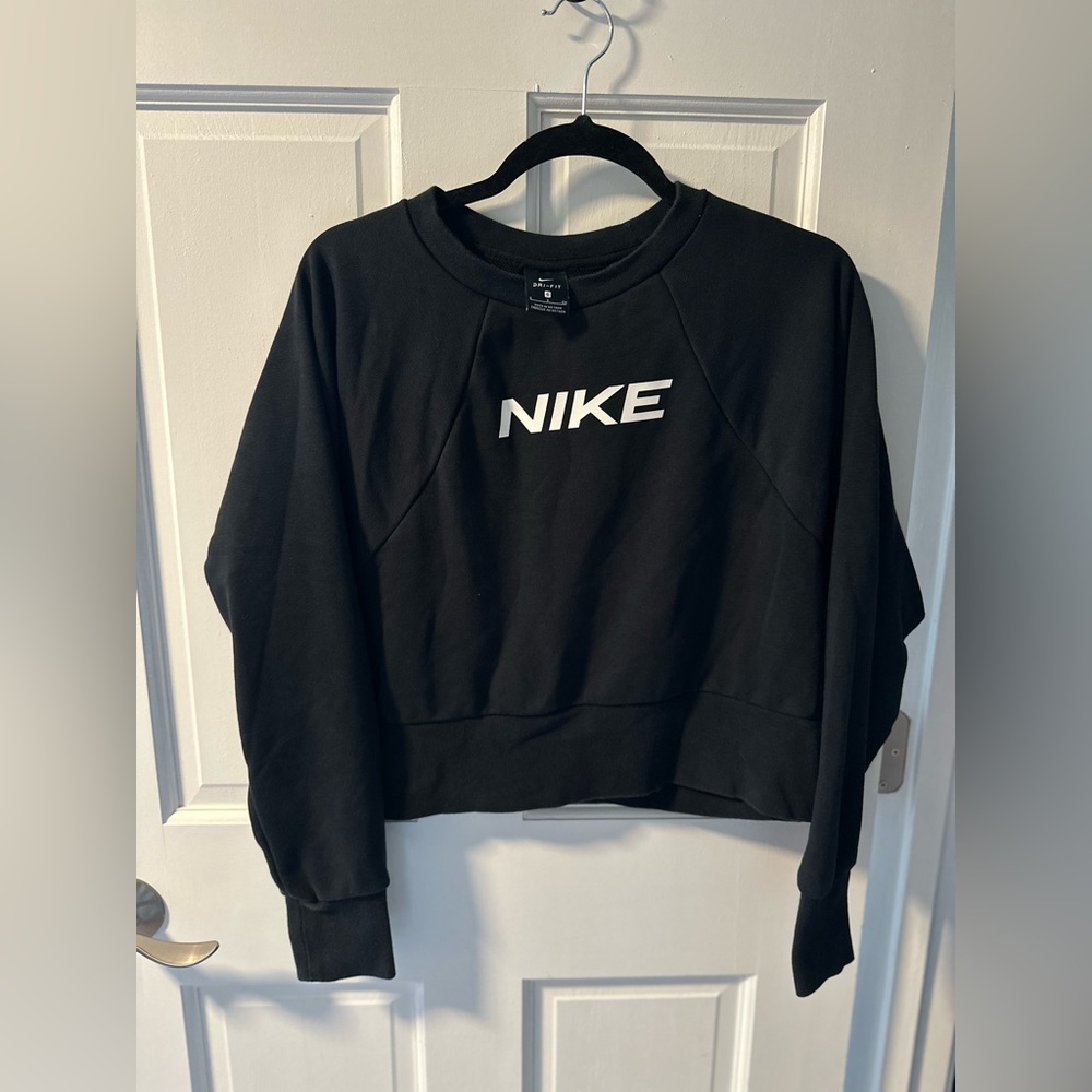Nike cropped sweatshirt